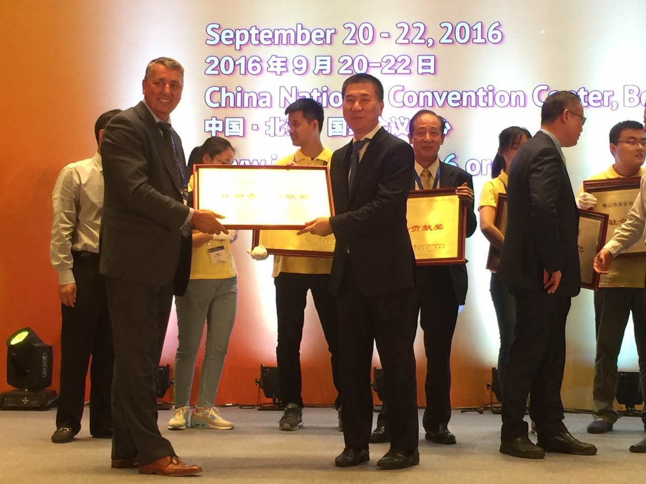 Z6��������ʱ���й������ٷ���վ