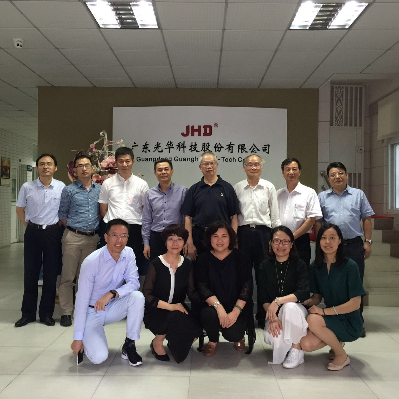 Z6��������ʱ���й������ٷ���վ