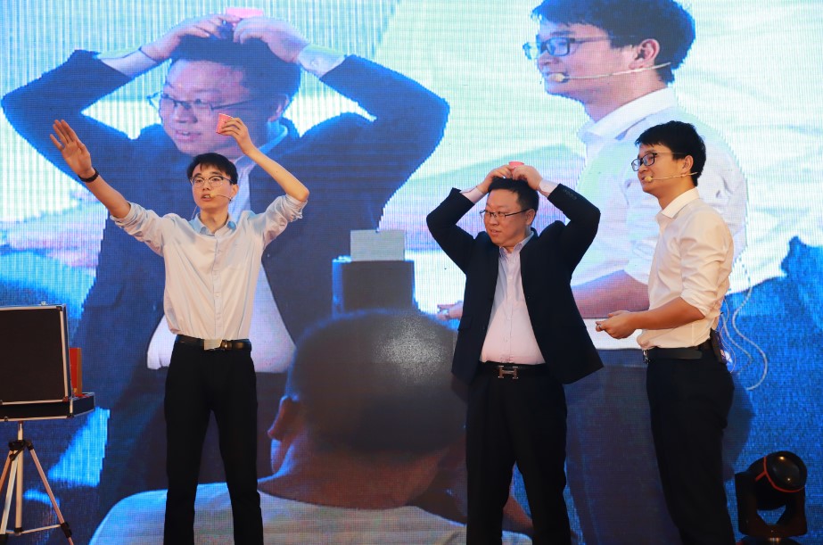 Z6��������ʱ���й������ٷ���վ