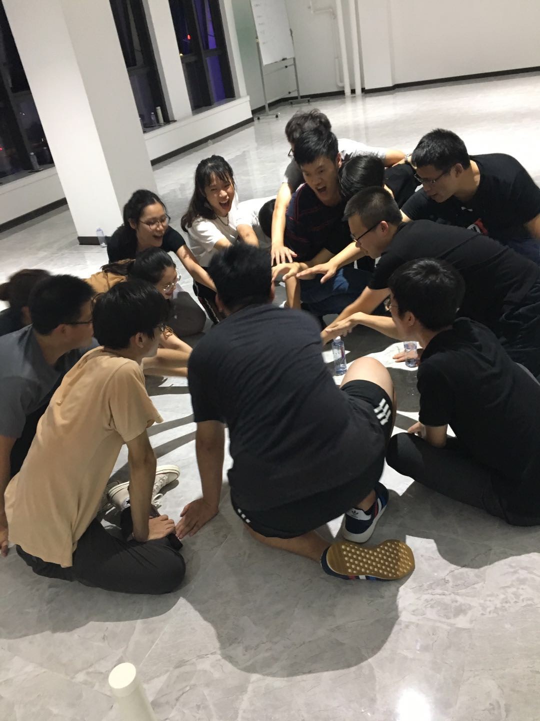 Z6��������ʱ���й������ٷ���վ